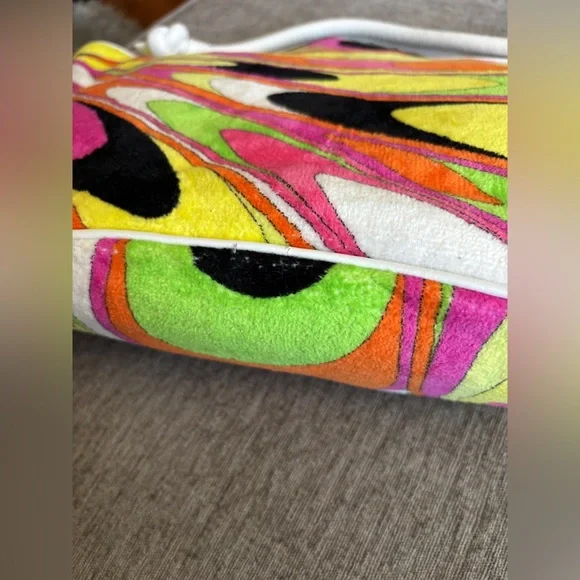 Authenticated Vintage Emilio Pucci Bag - Picture 5 of 15